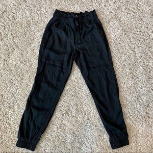 Hollister Paper-bag style joggers